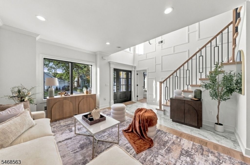 31 Barnsdale Rd, Clifton City, NJ 07013 — photo 3