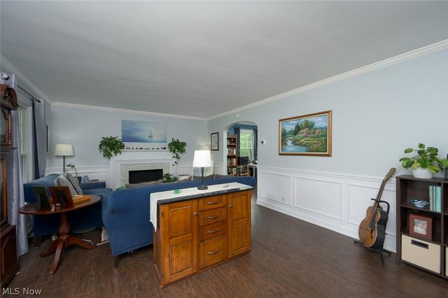 245 Griswold Drive, Youngstown, OH 44512