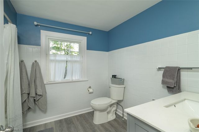 245 Griswold Drive, Youngstown, OH 44512