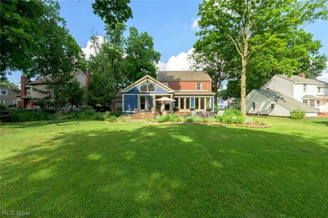 245 Griswold Drive, Youngstown, OH 44512