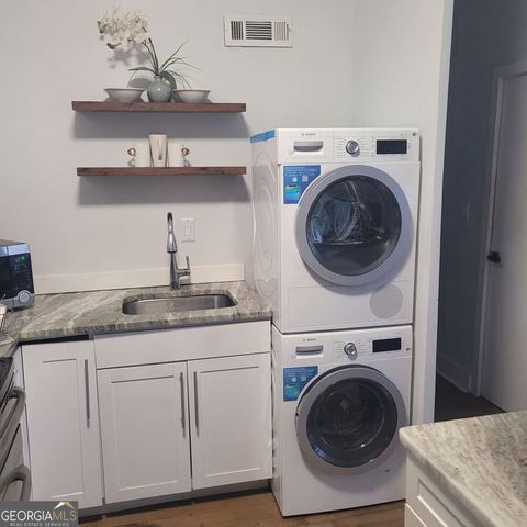 3060 Pharr Court North NW 306, Atlanta, GA 30305