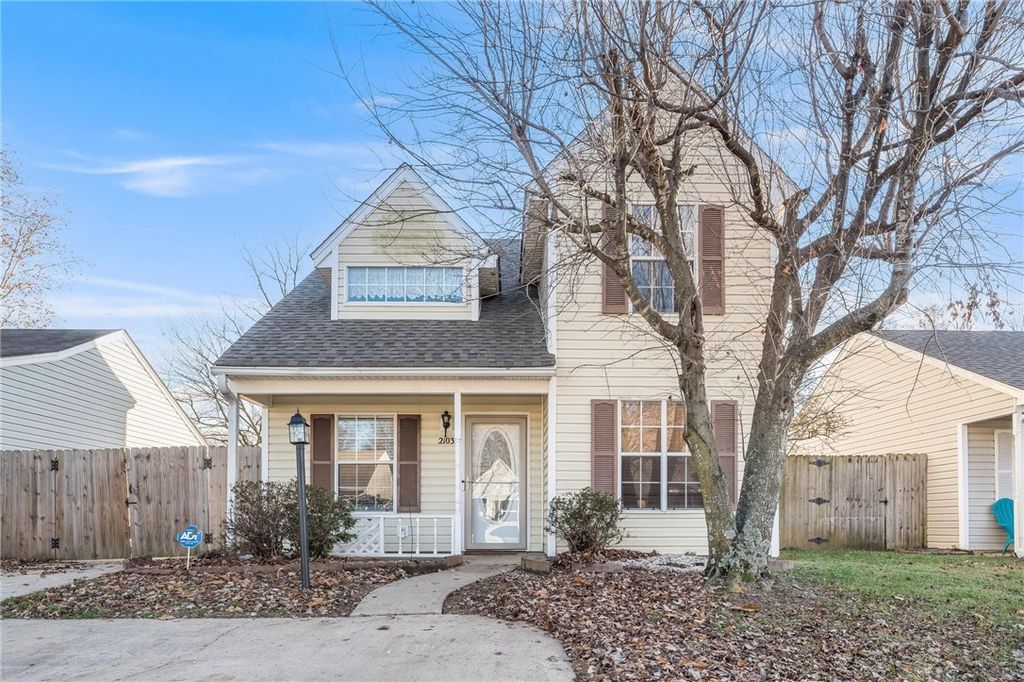 2103 Blueberry Lane, Springdale, AR 72762