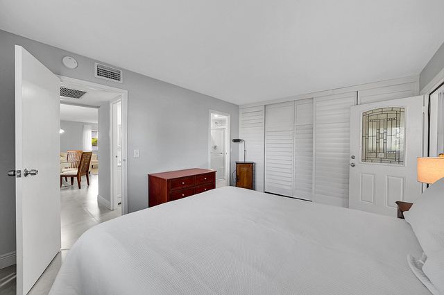 646 Flanders N, Delray Beach, FL 33484