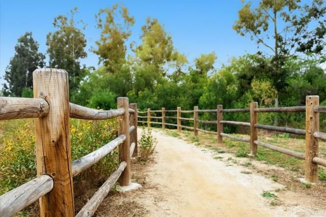 348 SWEET PLACE, Fallbrook, CA 92028