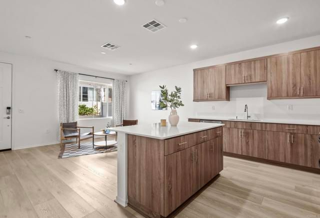 348 SWEET PLACE, Fallbrook, CA 92028