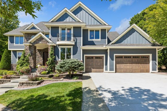 15810 51st Avenue N, Plymouth, MN 55446