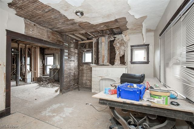 13819 Northfield Avenue, East Cleveland, OH 44112