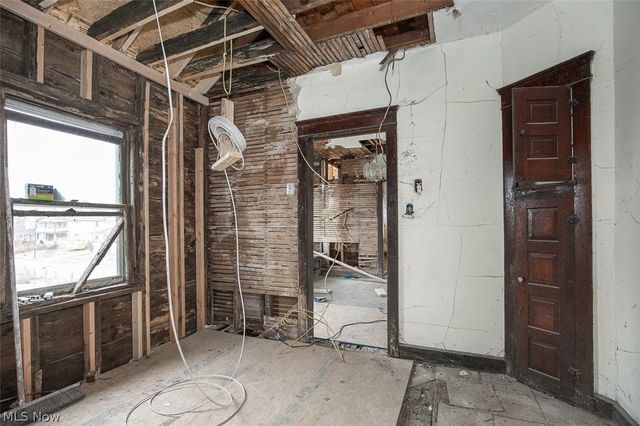 13819 Northfield Avenue, East Cleveland, OH 44112