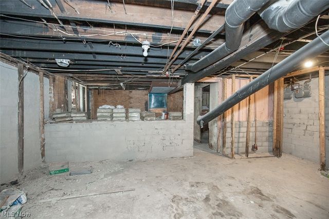 13819 Northfield Avenue, East Cleveland, OH 44112