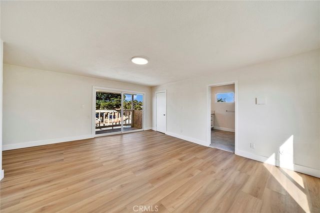140 W 101st Street, Los Angeles, CA 90003