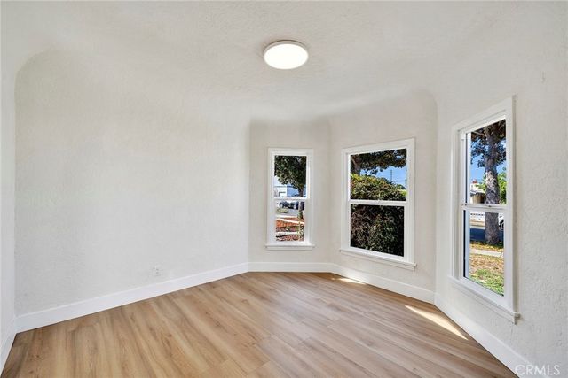 140 W 101st Street, Los Angeles, CA 90003