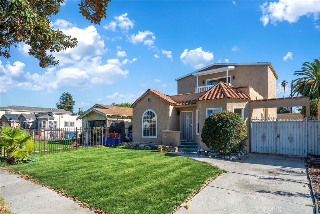 140 W 101st Street, Los Angeles, CA 90003