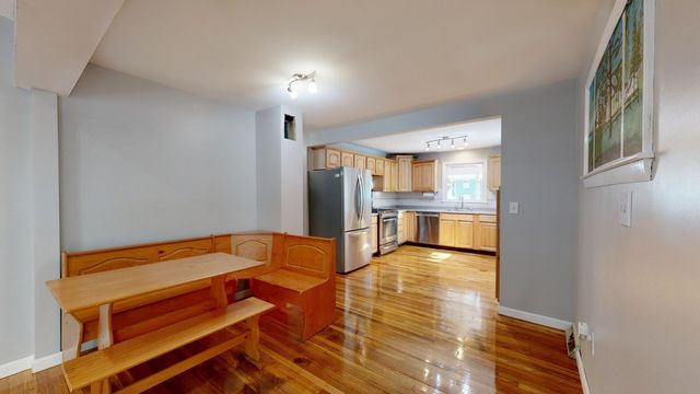 19 Fieldcrest Ter, North Reading, MA 01864