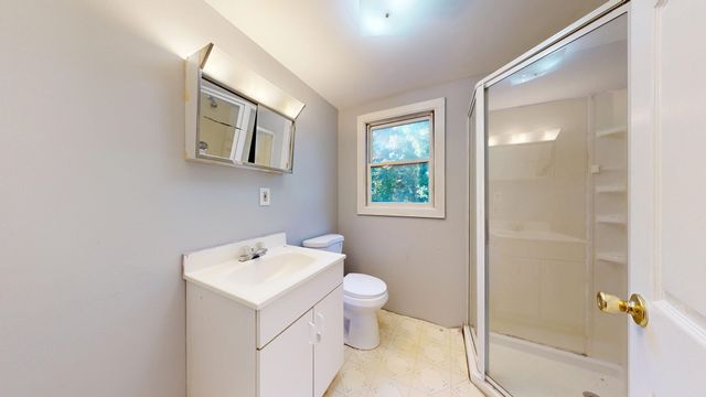 19 Fieldcrest Ter, North Reading, MA 01864