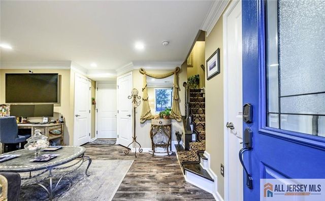 303 Bayside Court, South Amboy, NJ 08879