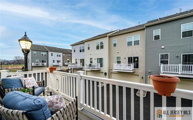 303 Bayside Court, South Amboy, NJ 08879