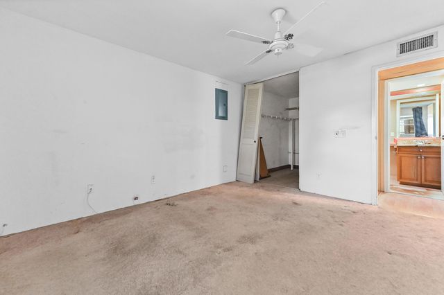 49 Seville C, Delray Beach, FL 33446