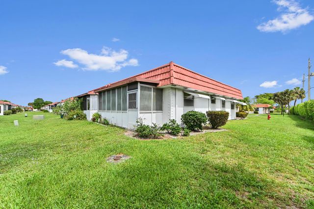 49 Seville C, Delray Beach, FL 33446