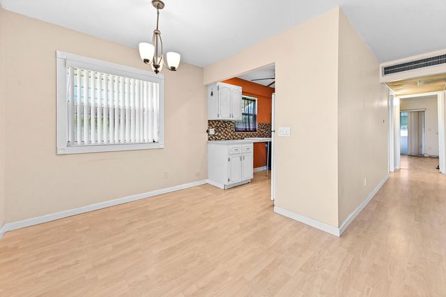 49 Seville C, Delray Beach, FL 33446
