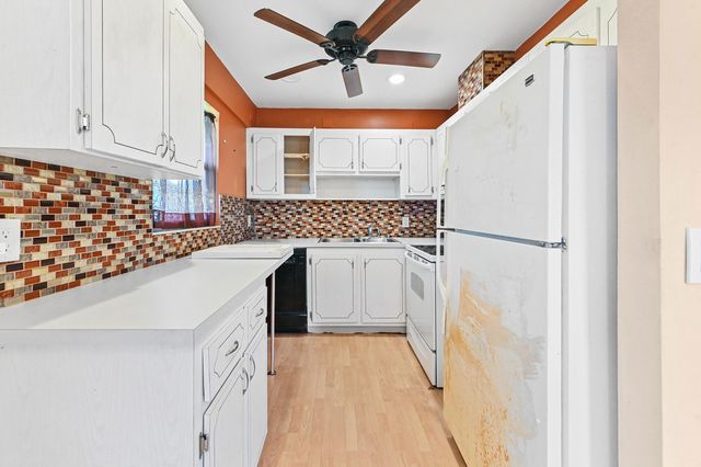 49 Seville C, Delray Beach, FL 33446