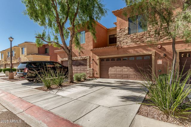 21655 N 36TH Avenue 103, Glendale, AZ 85308