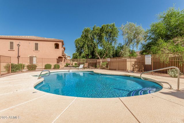 21655 N 36TH Avenue 103, Glendale, AZ 85308