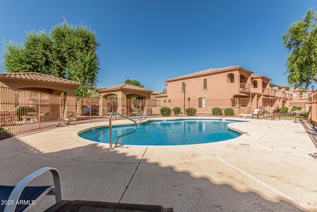 21655 N 36TH Avenue 103, Glendale, AZ 85308