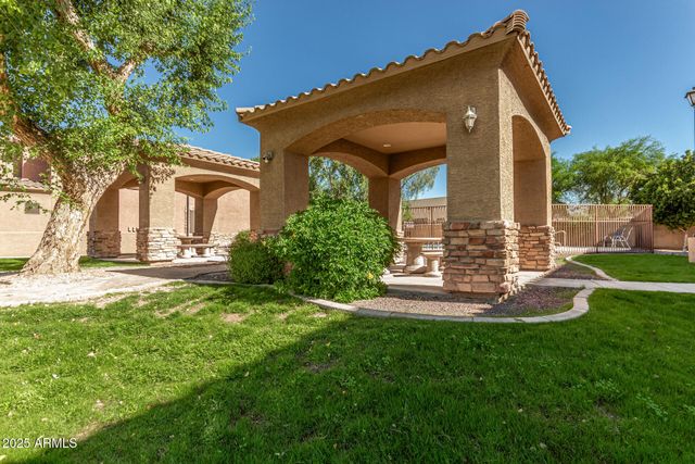 21655 N 36TH Avenue 103, Glendale, AZ 85308