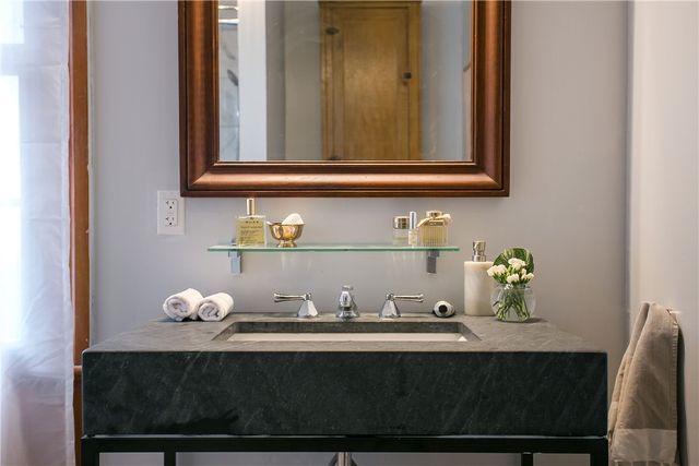 12 Poplar Street, Newport, RI 02840