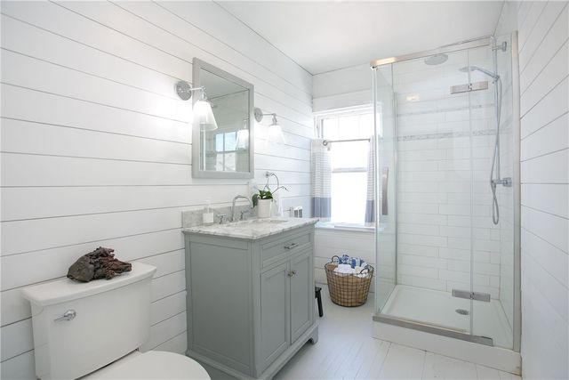 12 Poplar Street, Newport, RI 02840