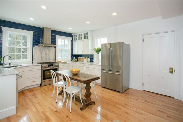 12 Poplar Street, Newport, RI 02840