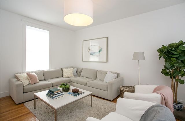 12 Poplar Street, Newport, RI 02840