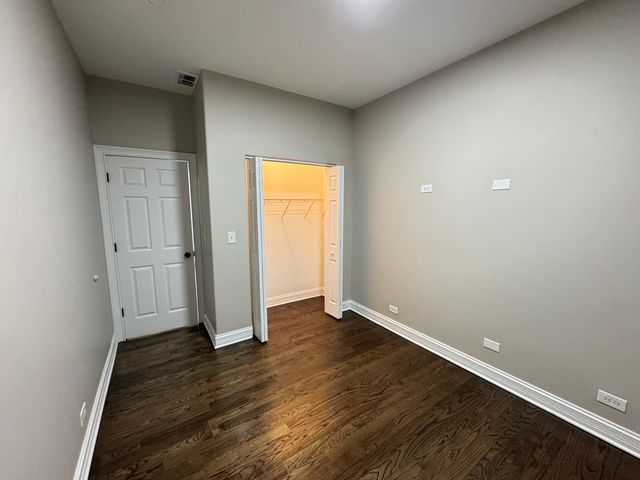 543 E 43rd Street 3W, Chicago, IL 60653