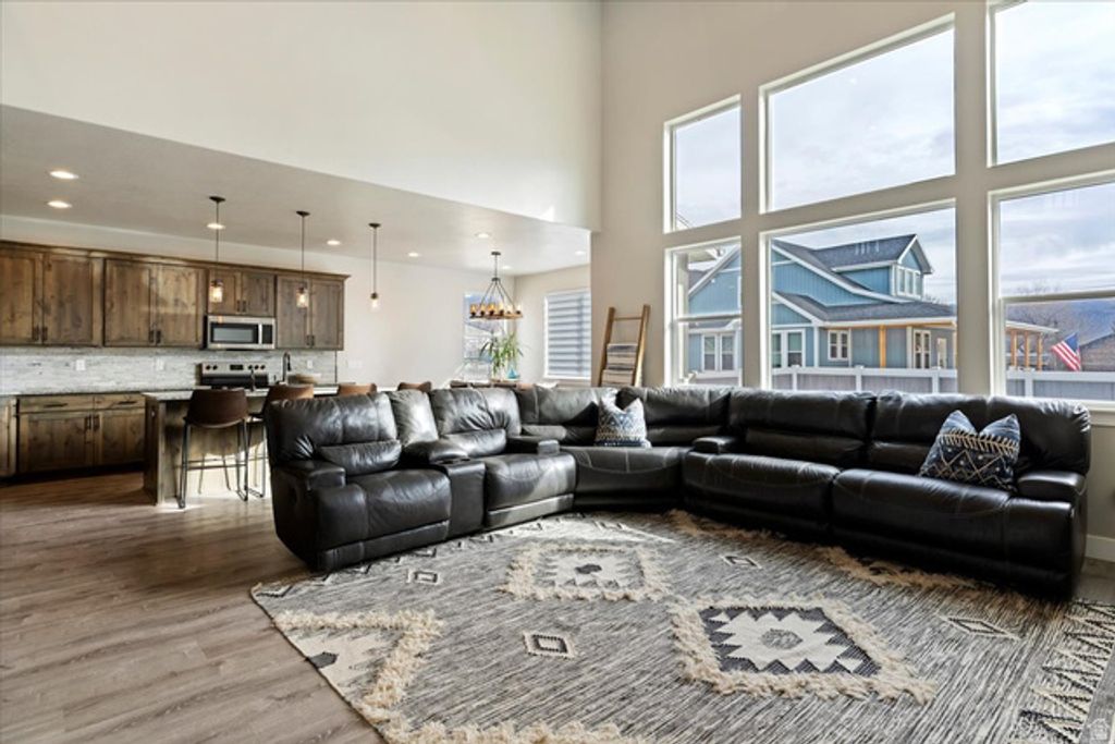 Image 11 of property listing at 95 S 200 W, Morgan, UT 84050