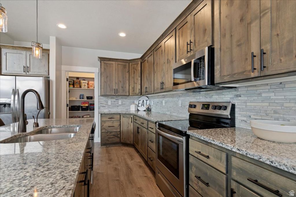 Image 17 of property listing at 95 S 200 W, Morgan, UT 84050