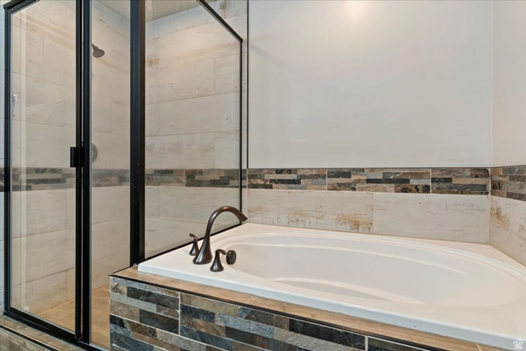 Image 23 of property listing at 95 S 200 W, Morgan, UT 84050