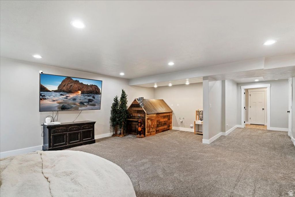 Image 31 of property listing at 95 S 200 W, Morgan, UT 84050