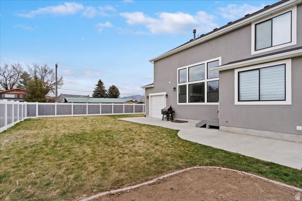 Image 38 of property listing at 95 S 200 W, Morgan, UT 84050