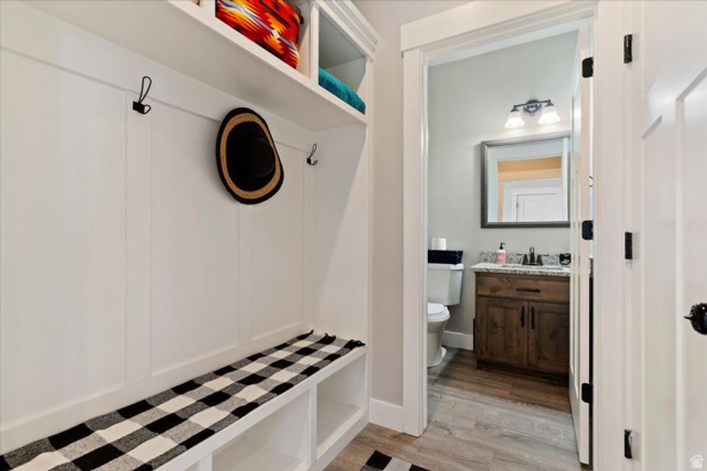 Image 7 of property listing at 95 S 200 W, Morgan, UT 84050