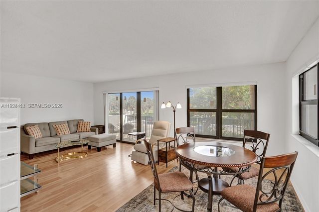 1201 S Ocean Dr 220S, Hollywood, FL 33019