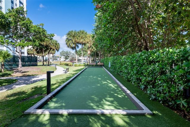 1201 S Ocean Dr 220S, Hollywood, FL 33019