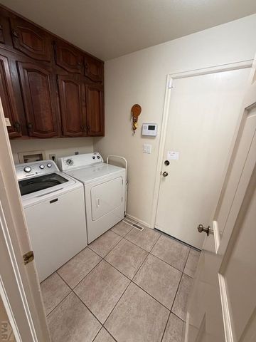 37 Calle Del Sol, Pueblo, CO 81008
