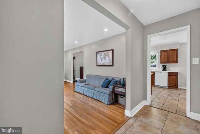 14020 CASTLEBAR DR, Glenwood, MD 21738