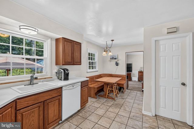 14020 CASTLEBAR DR, Glenwood, MD 21738