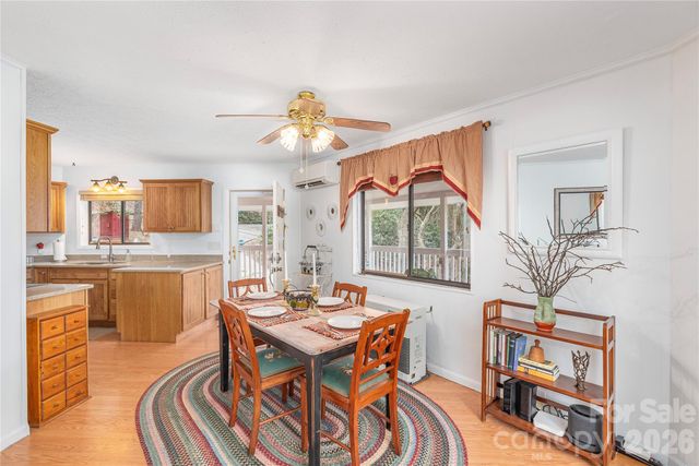 500 Apple Tree Court, Waynesville, NC 28786