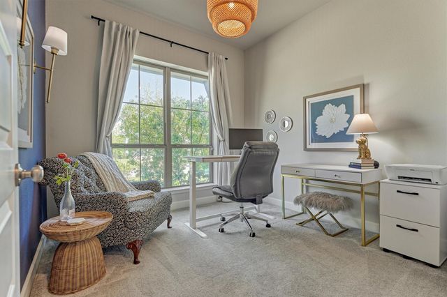 636 Sand Branch Drive, Conroe, TX 77304