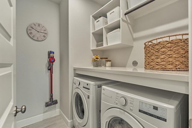 636 Sand Branch Drive, Conroe, TX 77304