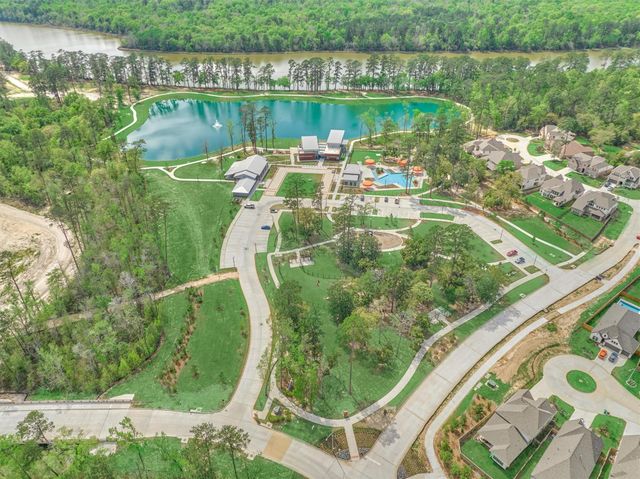 636 Sand Branch Drive, Conroe, TX 77304