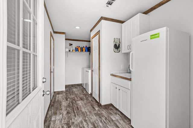 4188 Double Dee Rd., Aynor, SC 29511