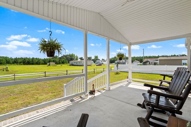 4188 Double Dee Rd., Aynor, SC 29511